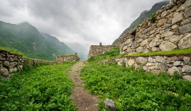 Kabardino-Balkaria, Rusya 'daki Kafkasya dağlarındaki Yukarı Balkaria köyü.
