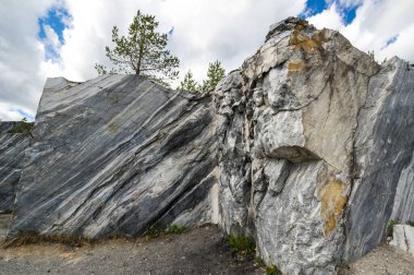 Ruskeala dağ parkındaki İtalyan mermer ocağı, Karelia, Rusya