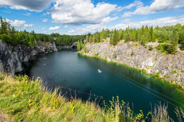 Márvány Kanyon Ruskeala Hegyi Parkban Karelia Oroszország — Stock Fotó