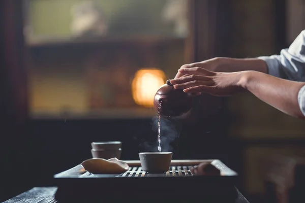 Young Girl Pouring Tea Teapot Close — Stock Photo, Image