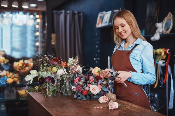 Buket sayaç ile güzel çiçekçi