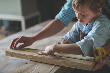 Baba ve oğul marangozluk sonra işte
