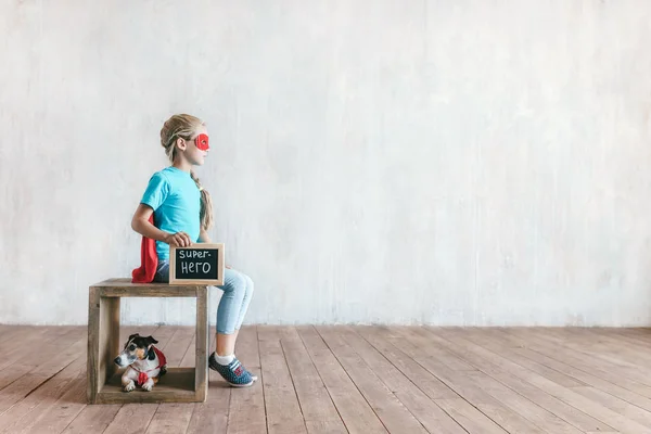 Little Girl Dog Indoors — Stock Photo, Image