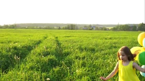 Petit Tourbillon Avec Ballons Été — Video