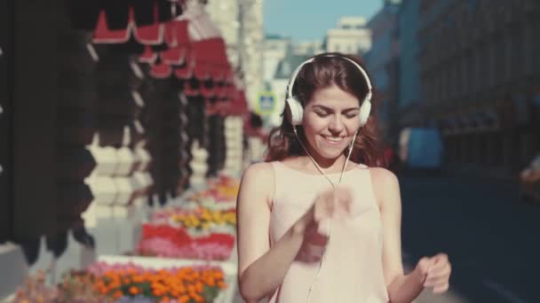 Dançando Menina Feliz — Vídeo de Stock