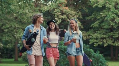 Bir Kay Kay ile mutlu insanlar