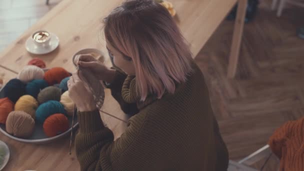 Chicas Atractivas Taller — Vídeos de Stock