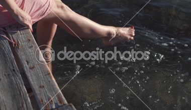 Yalınayak pier girl on