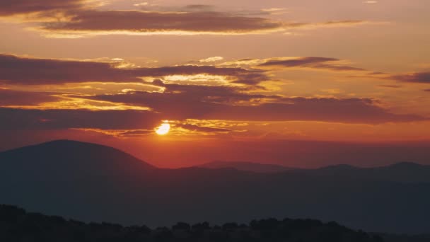 Lever Soleil Matinal Dans Les Montagnes — Video