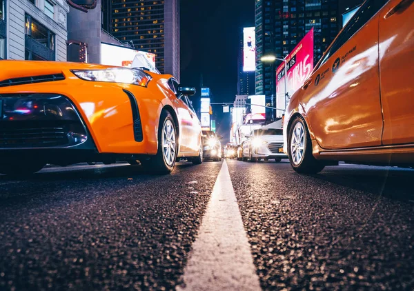 Táxis Amarelos Times Square Noite — Fotografia de Stock