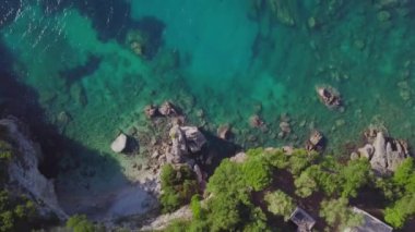 Corfu kıyı şeridi üzerinde göster