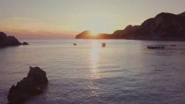 Yunanistan deniz gündoğumu