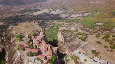 Ünlü Yunan manastır dron üzerinden
