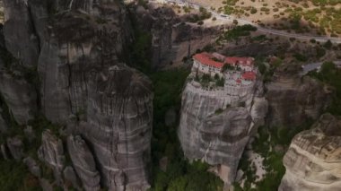Yunan manastırları buzlu havadan görüntüleme