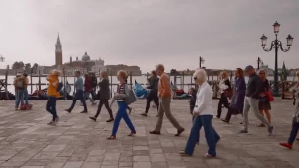 Turistas Veneza Itália Outono 2018 — Vídeo de Stock