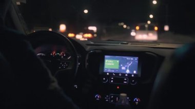 Arabayla Amerika'ya gece gezisi