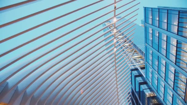 ニューヨークのガラス超高層ビルクローズアップ — ストック動画