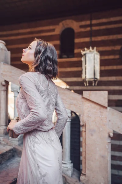 Beautiful young woman in Italy — Stock Photo, Image