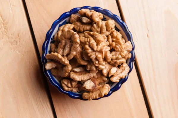 Walnuts Plate Wood Background — Stock Photo, Image
