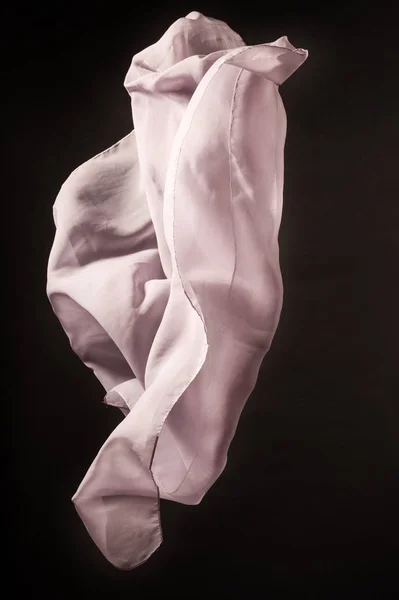 Летящий женский шарф — стоковое фото