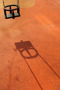 gölge bebek salıncak