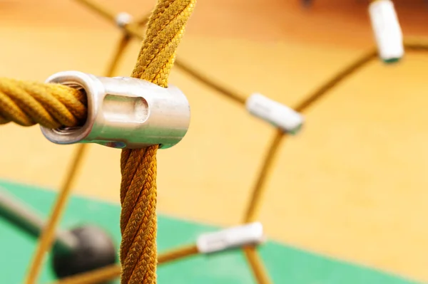 Fijación de la cuerda —  Fotos de Stock