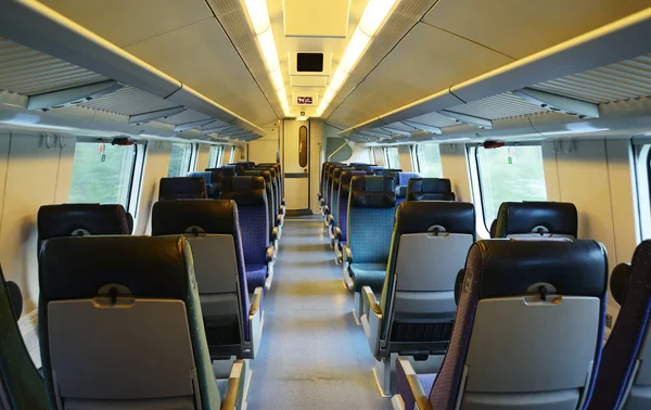 Εσωτερικό ενός αυτοκινήτου τρένου υψηλής ταχύτητας — Φωτογραφία Αρχείου