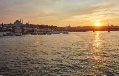 dramatik bir günbatımı güneş, İstanbul