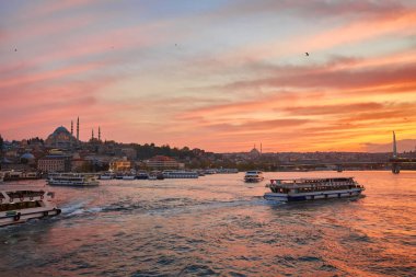 dramatik bir günbatımı güneş, İstanbul