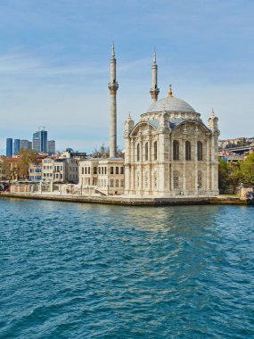 Ortakoy camisi ve Boğaz köprüsü, İstanbul, Türkiye