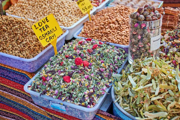 Mixed Dry Nuts Various Nuts Grains Sold Bazaar Turkey Istanbul — Stock Photo, Image