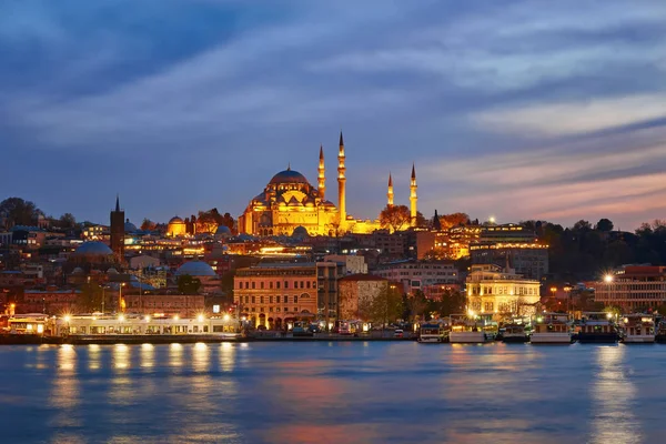 Vista Nocturna Suleymaniye Cami Desde Puente Galata Estambul Turquía — Foto de Stock