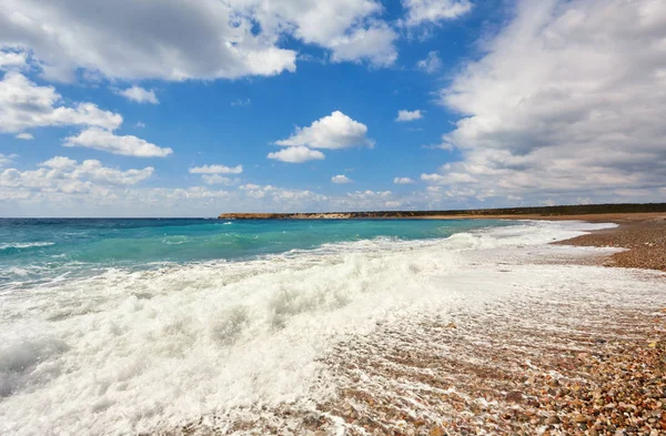 Mare Tempesta Onde Diffuse Costa Cipriota — Foto Stock