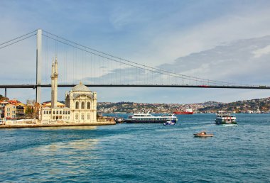 Ortakoy camisi ve Boğaz köprüsü, İstanbul, Türkiye