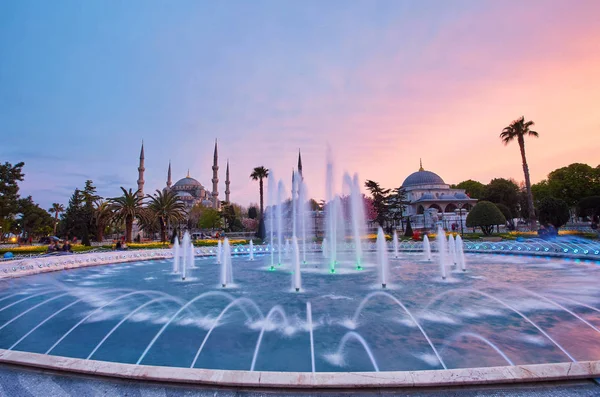 Colorful Spring Sunset Sultan Ahmet Park Istanbul Turkey Europe Colorful — Stock Photo, Image