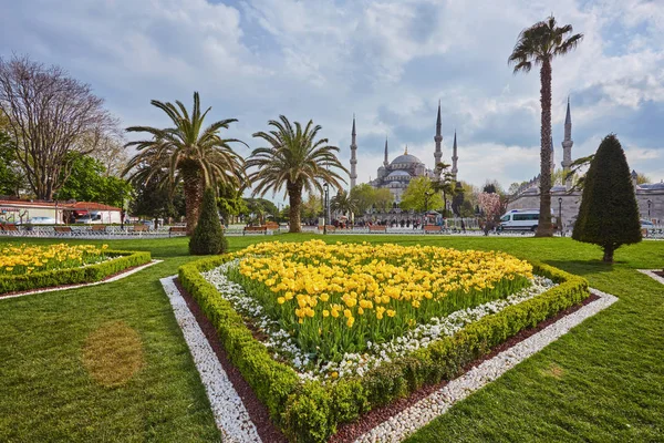 Blue Mosque Background Blue Sky Clear Day Istanbul Turkey — Stock Photo, Image