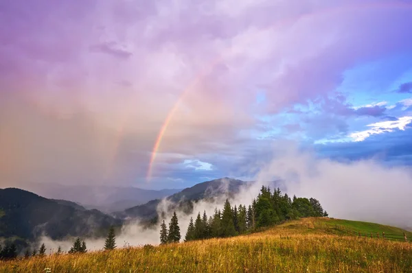 Rainbow Sunshine Rain Mountain Valley — Stock Photo, Image