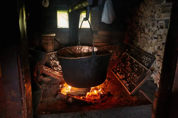 Sala Utilizada Para Producción Ahumado Queso Una Granja Las Montañas —  Fotos de Stock