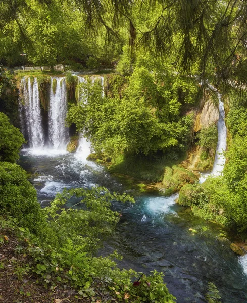 Scenic Lush Green Park Surrounds Gorge Upper Duden Waterfall Popular — Stock Photo, Image