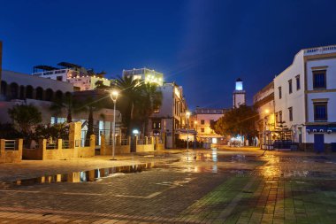İyi akşamlar, Essaouira, Fas, Medine'de eski alışveriş caddesi