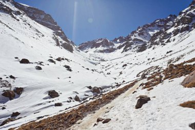Tubkal Atlas Dağları, Fas en yüksek dağı tırmanışı iz