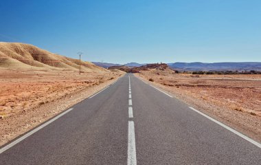 Fas yüksek Atlas dağ silsilesi, Marrakesh, AIT Ben Haddou ve Ouarzazate arasında geçiş