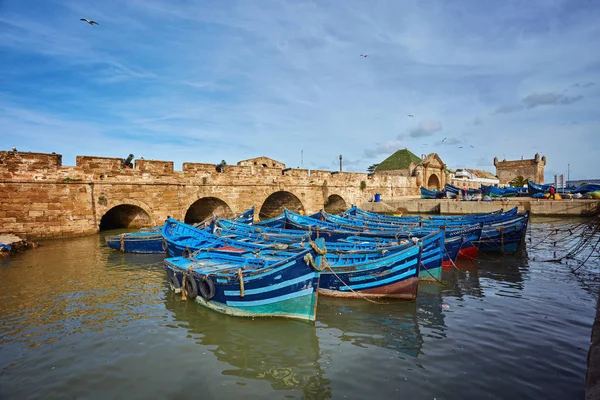 Marokkaanse Blauwe Vissersboten Een Rij Haven Van Essaouira Close Met — Stockfoto