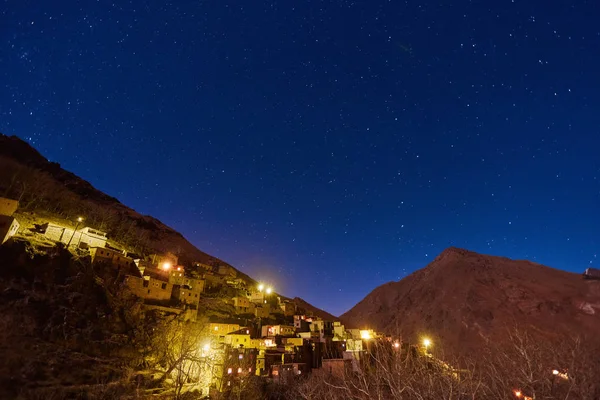Kasbah Toubkal Imlil Στο Μαρόκο Οροσειρά Του Άτλαντα Νυχτερινή Φωτογραφία — Φωτογραφία Αρχείου