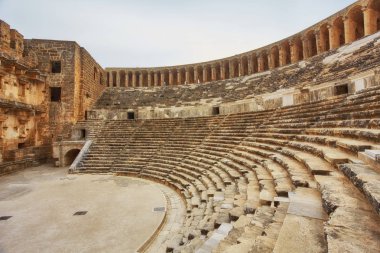 Antalya, Türkiye'deki Aspendos antik amfitiyatro. stok görüntü