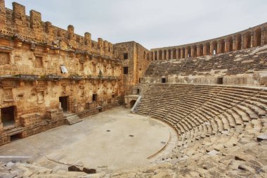 Antalya, Türkiye'deki Aspendos antik amfitiyatro. stok görüntü