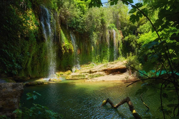 Vackra Vattenfall Djupa Skogen Antalya Turkiet Mellanöstern Kurshunlu Vattenfall — Stockfoto