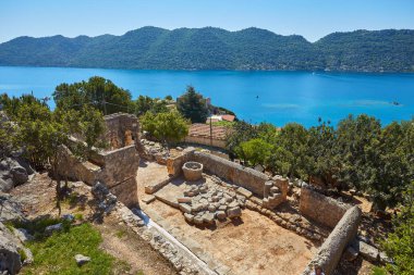 Kekova Adası ve Simena Kalesi, Kaş Antalya Türkiye Kaleköy doğal görünümünü.