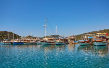 Tekneler ve yatlar, kekova Adası, Türkiye
