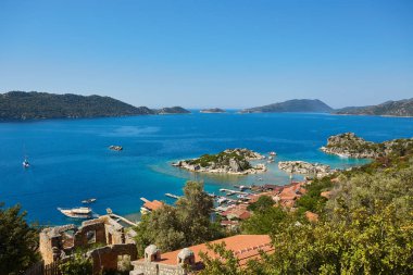 Kekova Adası ve Simena Kalesi, Kaş Antalya Türkiye Kaleköy doğal görünümünü.